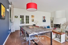 Maison familiale à vendre 7 pièces GARCHES (92)