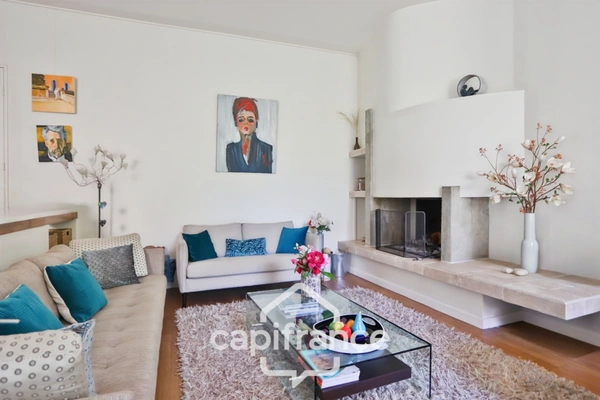 Maison familiale à vendre 7 pièces GARCHES (92)