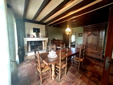 Maison à vendre 7 pièces MARANSIN 3.3 HA  (33)