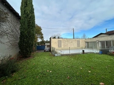 A vendre Maison MERIGNAC  220m2 Hab   7 pièces garage  Pkg Piscine jardin sans vis à vis   (33)