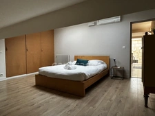 Bordeaux rue Bouffard À VENDRE – Duplex  T3 avec Terrasse – Cœur Historique de Bordeaux
