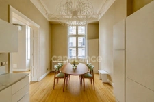 Appartement à vendre 3/ 4 avec balcon immeuble pierre Jardin public  BORDEAUX (33)