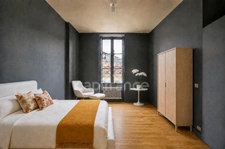 Appartement à vendre 3/ 4 avec balcon immeuble pierre Jardin public  BORDEAUX (33)