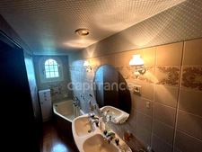 Maison à vendre 7 pièces MARANSIN 3.3 HA  (33)