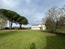 Maison à vendre 7 pièces MARANSIN 3.3 HA  (33)