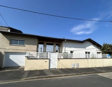 A vendre Maison MERIGNAC  220m2 Hab   7 pièces garage  Pkg Piscine jardin sans vis à vis   (33)