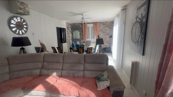 Maison à vendre 5 pièces  (02)