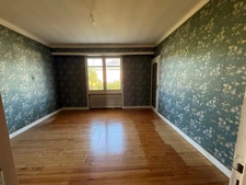 Grande maison avec 2 appartements 
