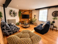 Superbe Loft de 180m²/hab avec studio et garage