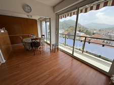 Appartement avec parkings et vue imprenable