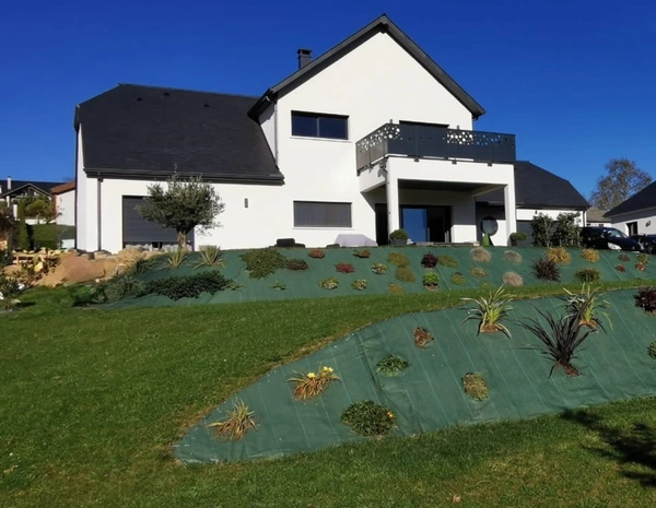 Superbe villa en position dominante