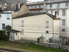 Maison de ville avec jardin proche sanctuaire