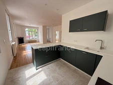 Maison avec 2 appartements plein centre ville de LOURDES