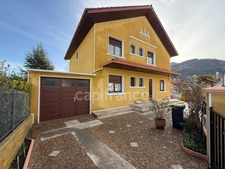 Grande maison de 160 m² avec 2 garages