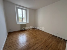 Maison avec 2 appartements plein centre ville de LOURDES