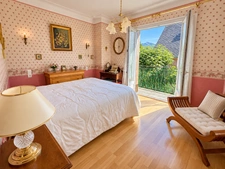 Grande maison avec 2 appartements