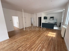 Maison avec 2 appartements plein centre ville de LOURDES