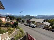 VILLA AVEC VUE SUR LES PYRÉNÉES