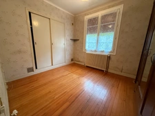 Villa plain pied avec garage et sous-sol