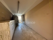 Atelier avec bureau et possibilité appartement