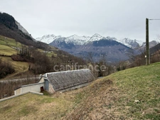 Propriété agricole sur 2,4 hectares de terrain