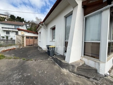 Villa plain pied avec garage et sous-sol