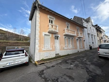 Maison de ville avec jardin proche sanctuaire