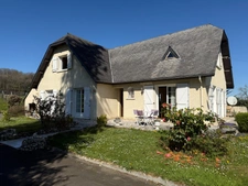 Grande maison avec dépendance sur 3460 m² de terrain