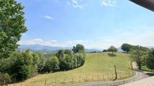 Superbe villa en position dominante aux portes de LOURDES !