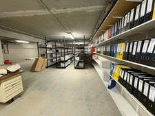 Bâtiment à usage de bureaux de 250 m² avec sous sol et parking