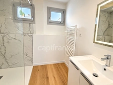 Immeuble de 6 logements rénovés, CAUTERETS (65)