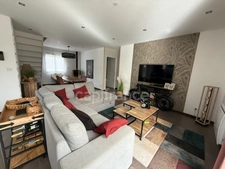 Superbe villa de plain pied avec combles aménageables 