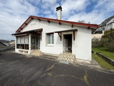Villa plain pied avec garage et sous-sol