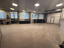 Atelier avec bureau et possibilité appartement