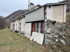 Propriété agricole sur 2,4 hectares de terrain
