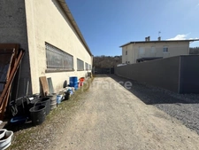 Entrepot de 300 m² sur axe Lourdes-Tarbes