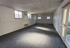 Locaux professionnels avec potentiel habitation PMR