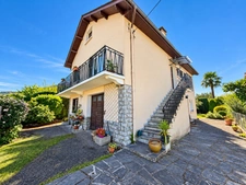 Grande maison avec 2 appartements