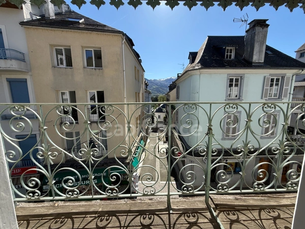 Immeuble à découper ou à rénover au cœur d'Argeles Gazost
