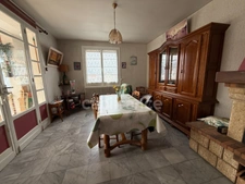 Villa plain pied avec garage et sous-sol