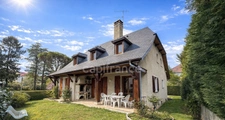 Maison familiale spacieuse au cœur de Lourdes