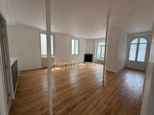 Maison avec 2 appartements plein centre ville de LOURDES