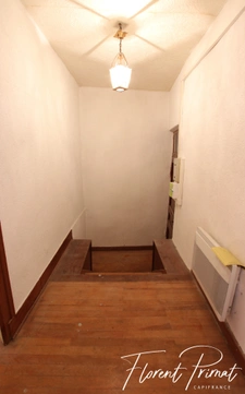 3-room apartment for sale in SEYSSEL (01)