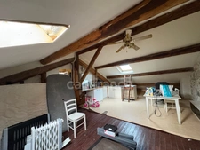 ✨ Opportunité rare ! Grand duplex de 140 m² à fort potentiel 🔑 — idéal investissement ou projet familial 🏡