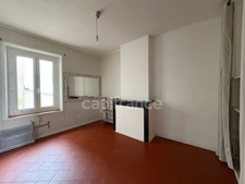 ✨ Opportunité rare ! Grand duplex de 140 m² à fort potentiel 🔑 — idéal investissement ou projet familial 🏡