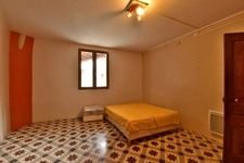 Immeuble de rapport à vendre - LA MOTTE DU CAIRE (04)