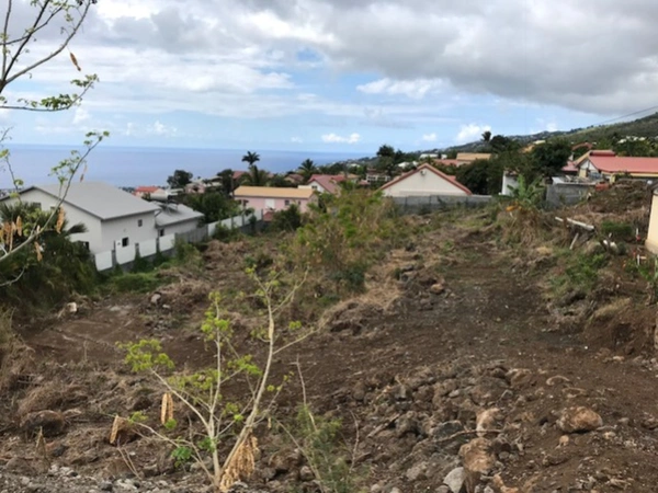 Terrain de 2208m2 à vendre - La Possession