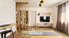 Maison rénovée mitoyenne sur 2 niveaux