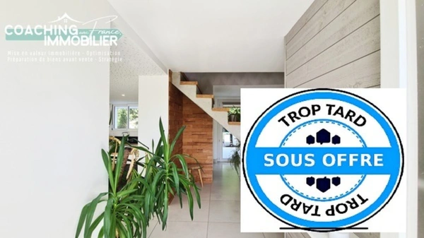 Maison rénovée mitoyenne sur 2 niveaux