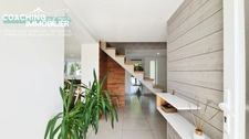 Maison rénovée mitoyenne sur 2 niveaux